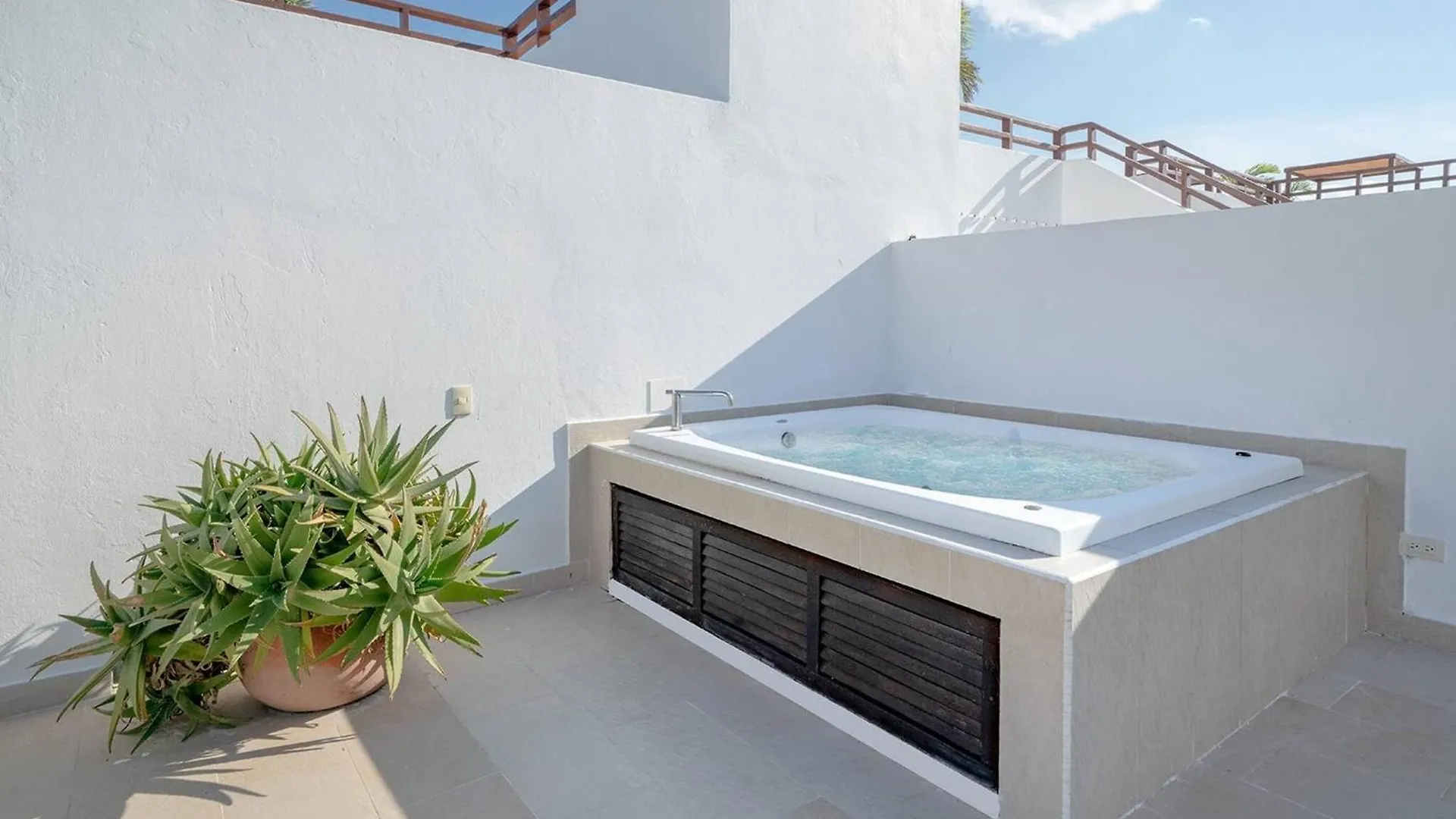 Penthouse Turquesa - Beachside - At Casa Del Mar Condos Playa del Carmen